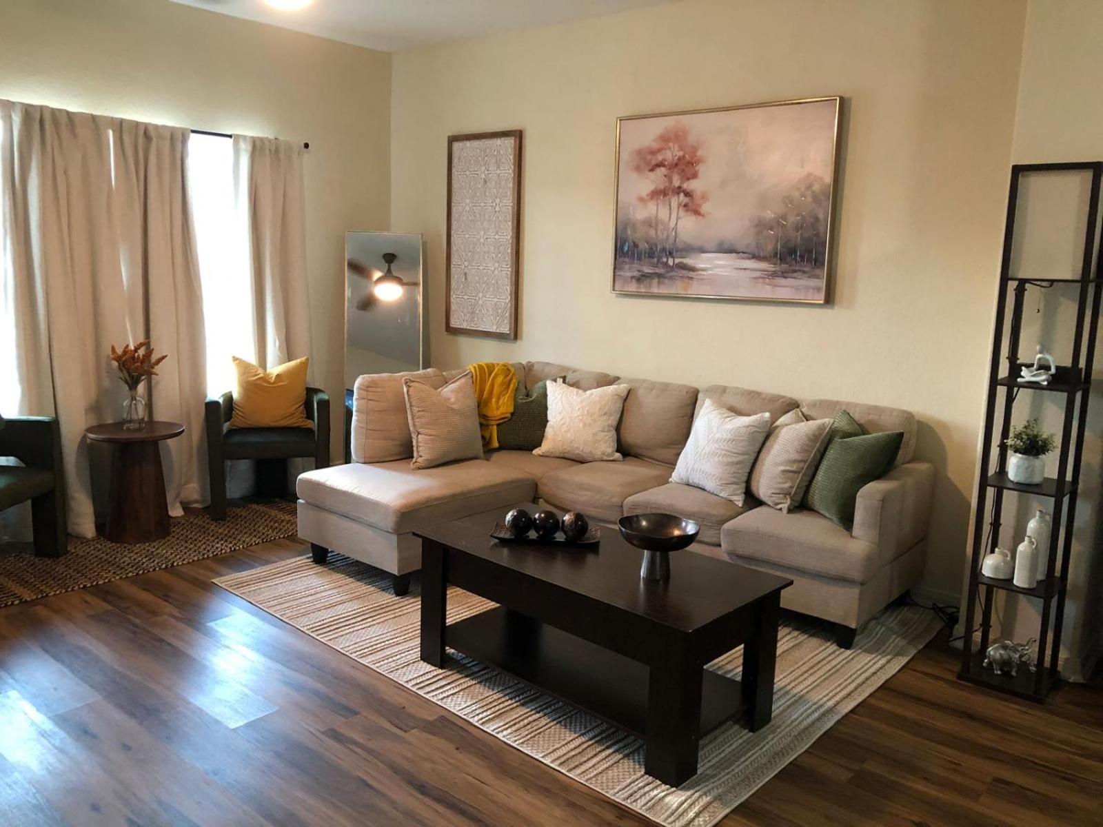 Spacious Villa Close To The Beach, 10 Sleeps กาลเวสตัน ภายนอก รูปภาพ